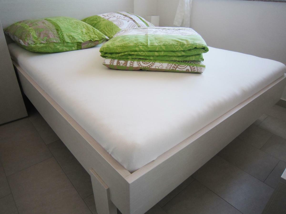M&B guest house Srima Extérieur photo