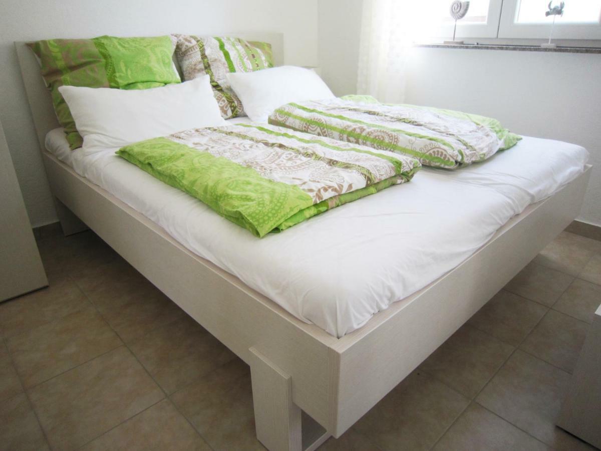 M&B guest house Srima Extérieur photo