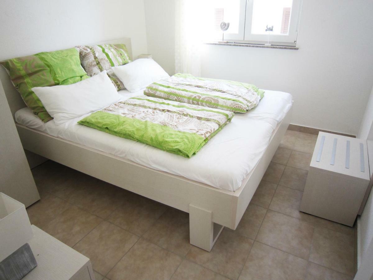 M&B guest house Srima Extérieur photo